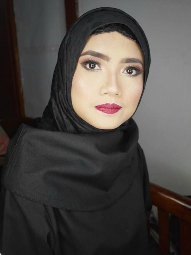 Rokhmi Fitria